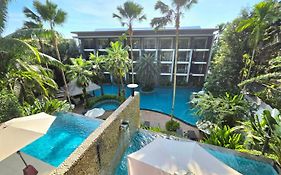 Hula Hula Resort L Truly Tropical And Fun Wellness